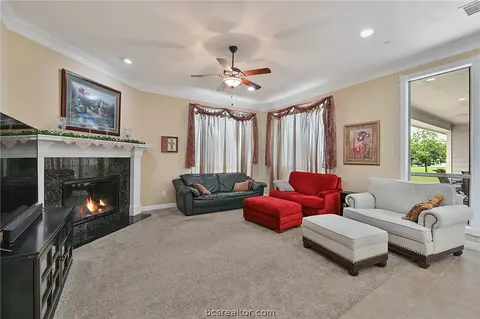 4044 Austins Ests, Bryan, TX 77808 photo 6