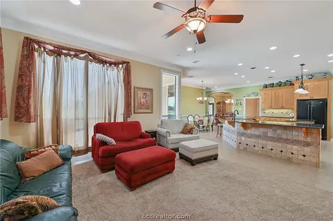 4044 Austins Ests, Bryan, TX 77808 photo 5
