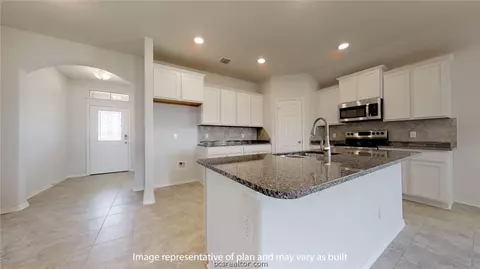 1926 Cartwright St, Bryan, TX 77807 photo 9