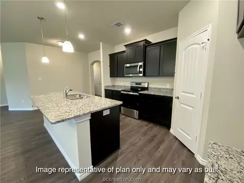 1958 Thorndyke Ln, Bryan, TX 77807 photo 8