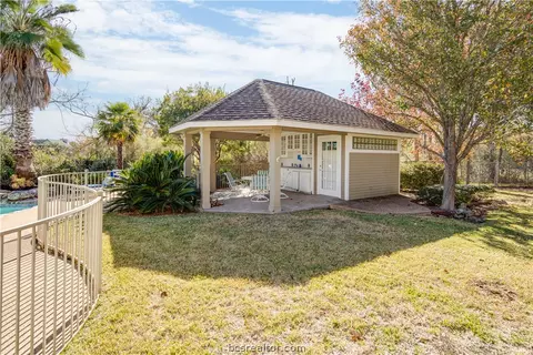4304 Birchcrest Ln, Bryan, TX 77802 photo 41
