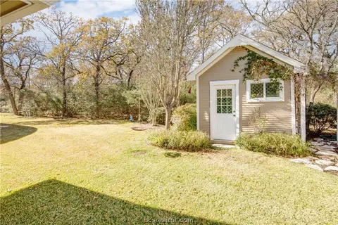4304 Birchcrest Ln, Bryan, TX 77802 photo 36