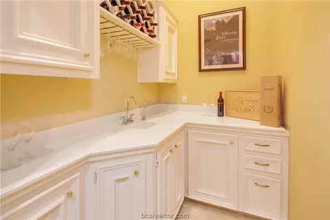 4304 Birchcrest Ln, Bryan, TX 77802 photo 19