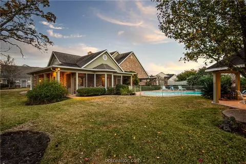 4304 Birchcrest Ln, Bryan, TX 77802 photo 45