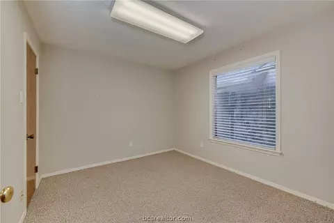 2704 Arbor Dr, Bryan, TX 77802 photo 12