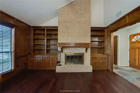 2704 Arbor Dr, Bryan, TX 77802 photo 10
