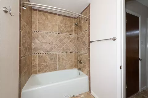 2704 Arbor Dr, Bryan, TX 77802 photo 20