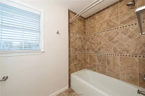 2704 Arbor Dr, Bryan, TX 77802 photo 21