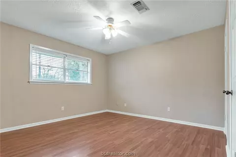 3811 Holly Dr, Bryan, TX 77802 photo 16