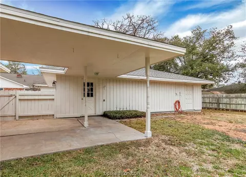 3811 Holly Dr, Bryan, TX 77802 photo 19