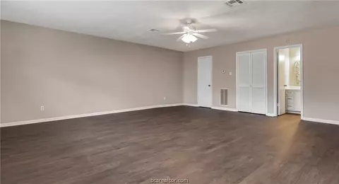 3811 Holly Dr, Bryan, TX 77802 photo 20