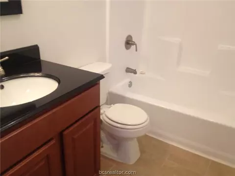 4509 Augusta Dr, Bryan, TX 77803 photo 6