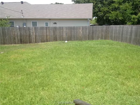 4509 Augusta Dr, Bryan, TX 77803 photo 7