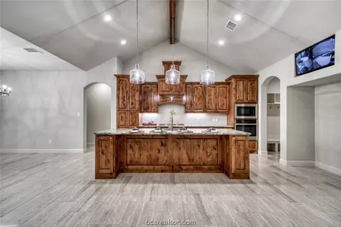 3058 Embers Loop, Bryan, TX 77808 photo 11
