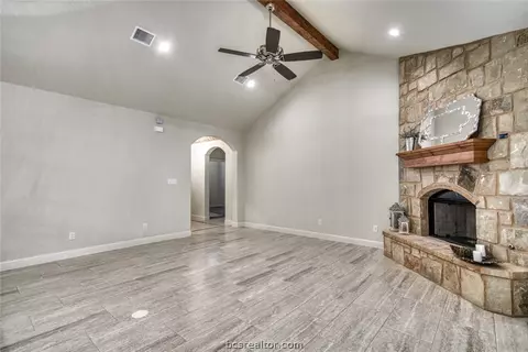 3058 Embers Loop, Bryan, TX 77808 photo 10