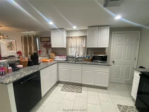 247 Lantern, Somerville, TX 77879 photo 7