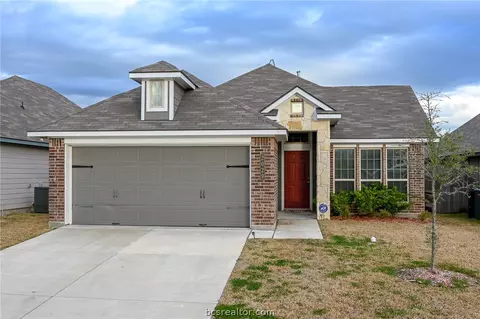 2029 Stubbs Dr, Bryan, TX 77807 photo 1