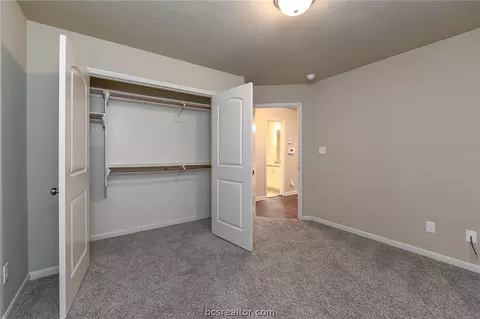 2029 Stubbs Dr, Bryan, TX 77807 photo 8