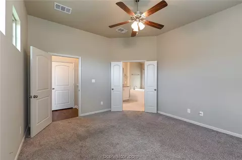 2029 Stubbs Dr, Bryan, TX 77807 photo 14