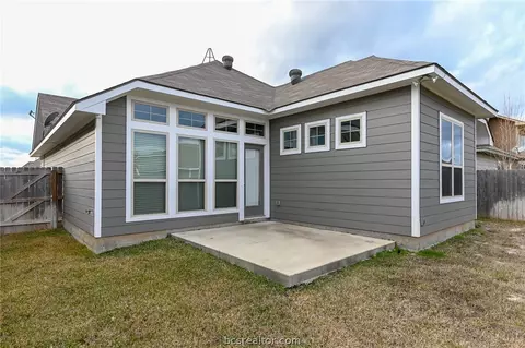 2029 Stubbs Dr, Bryan, TX 77807 photo 18