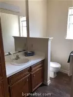 2000 Monito Way, Bryan, TX 77807 photo 3