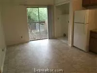 2000 Monito Way, Bryan, TX 77807 photo 15
