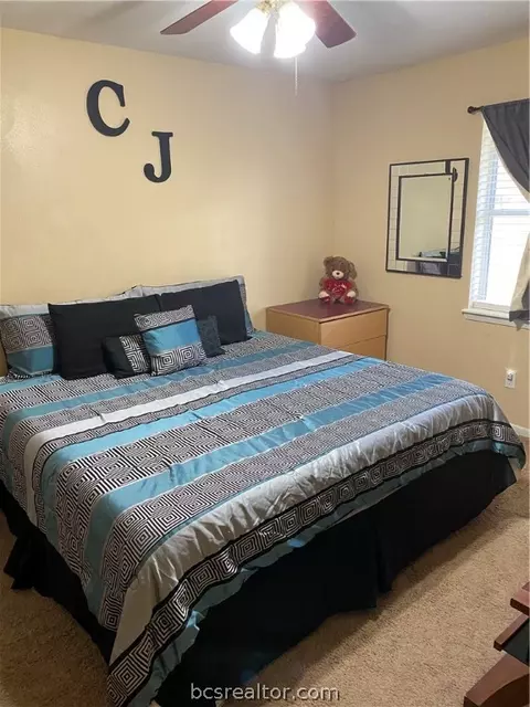 2512 Bexar Grass Ct, Bryan, TX 77802 photo 6