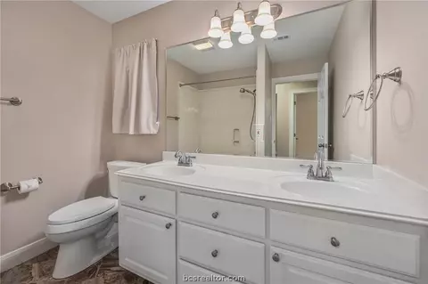 4900 Brompton Ln, Bryan, TX 77802 photo 19