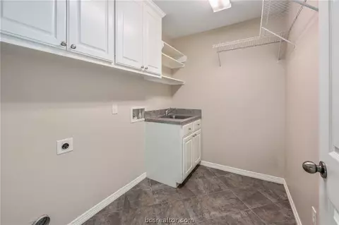 4900 Brompton Ln, Bryan, TX 77802 photo 22