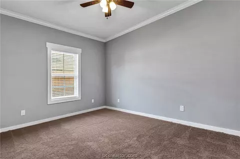 306 Waco St, Bryan, TX 77803 photo 17