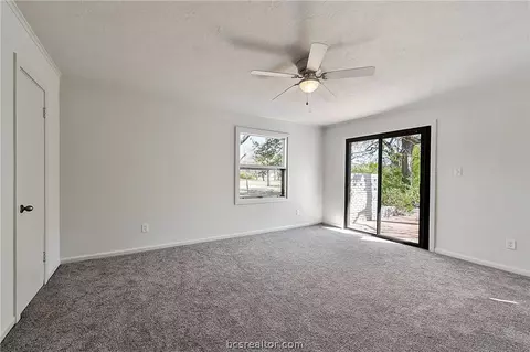 305 Brookside Dr E, Bryan, TX 77801 photo 24