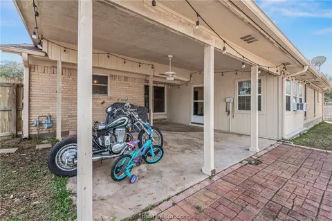 3513 Broad Oak Cir, Bryan, TX 77802 photo 24