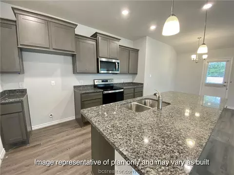 1925 Cartwright St, Bryan, TX 77807 photo 8