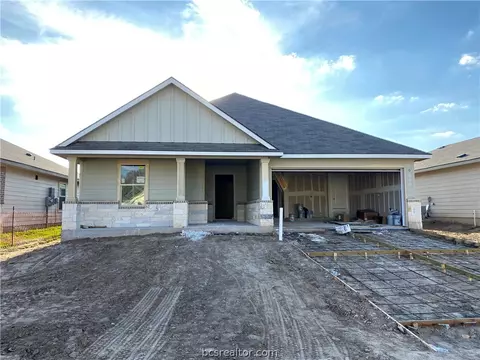 1925 Cartwright St, Bryan, TX 77807 photo 1