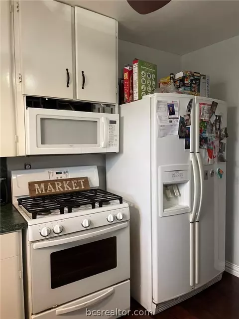 1600 E 28th St, Bryan, TX 77802 photo 9