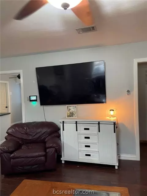 1600 E 28th St, Bryan, TX 77802 photo 5