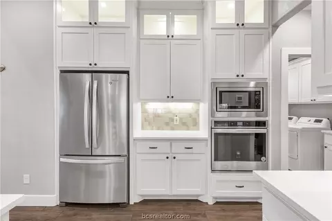 3214 Rose Hl, Bryan, TX 77808 photo 7