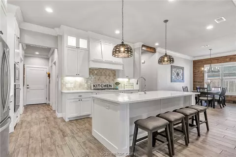 3214 Rose Hl, Bryan, TX 77808 photo 9