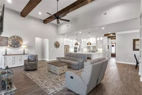 3214 Rose Hl, Bryan, TX 77808 photo 4