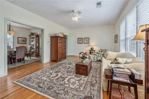 1209 Bennett St, Bryan, TX 77802 photo 6