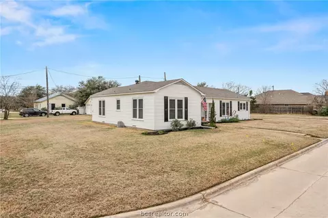 1209 Bennett St, Bryan, TX 77802 photo 20