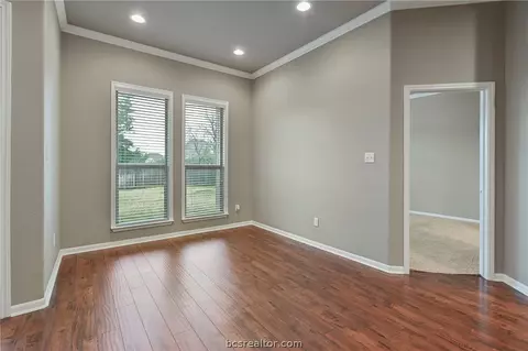 3008 Archer, Bryan, TX 77808 photo 9