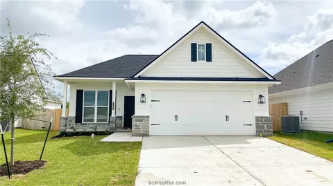 3405 Utah Ct, Bryan, TX 77808 photo 1