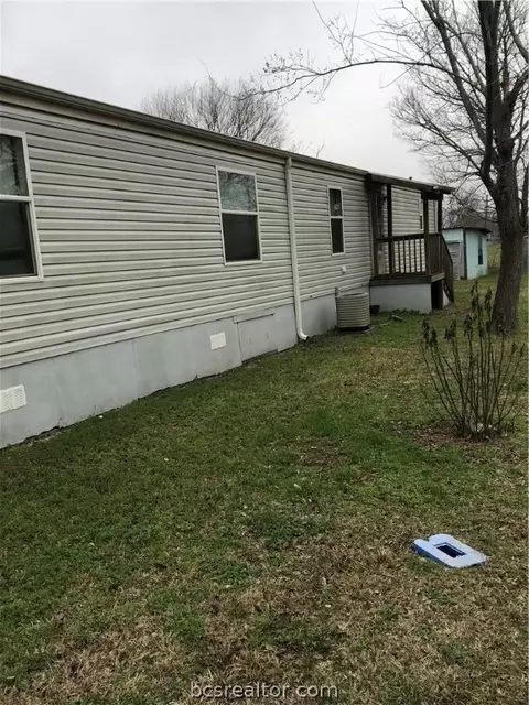 193 Batson Loop, Normangee, TX 77871 photo 7