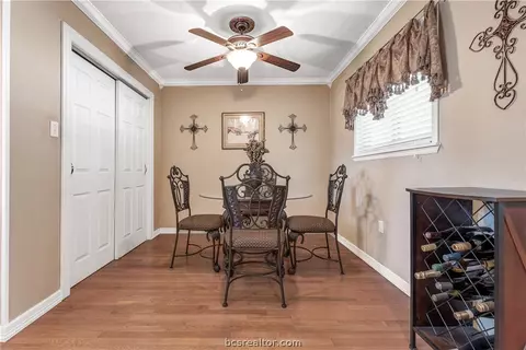 411 Tee Dr, Bryan, TX 77801 photo 13