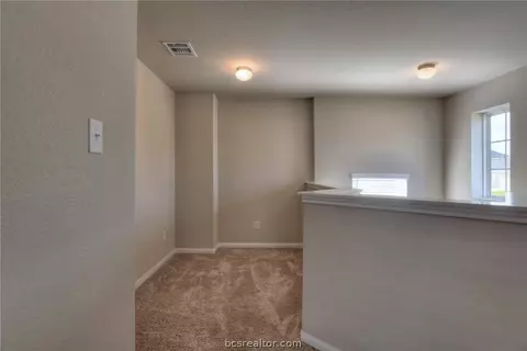 989 Crossing Dr, Bryan, TX 77803 photo 22