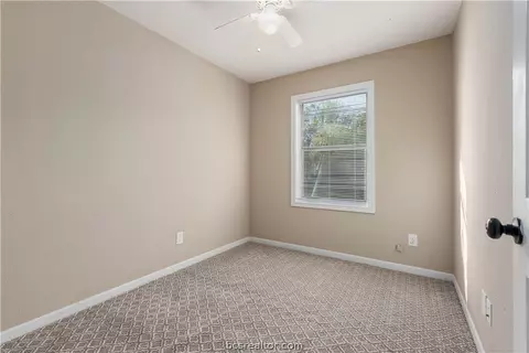 703 Ash St, Bryan, TX 77803 photo 7