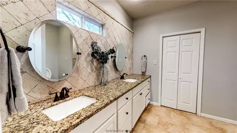 1901 Orman St, Bryan, TX 77801 photo 13