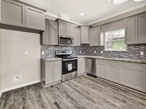 1409 B East 25th St, Bryan, TX 77803 photo 10