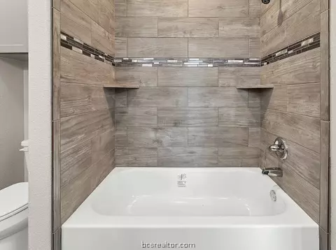 1409 B East 25th St, Bryan, TX 77803 photo 17
